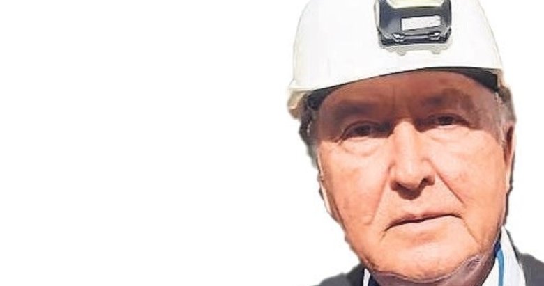 Deprem uzmanı Ahmet Ercan beyin kanaması geçirdi