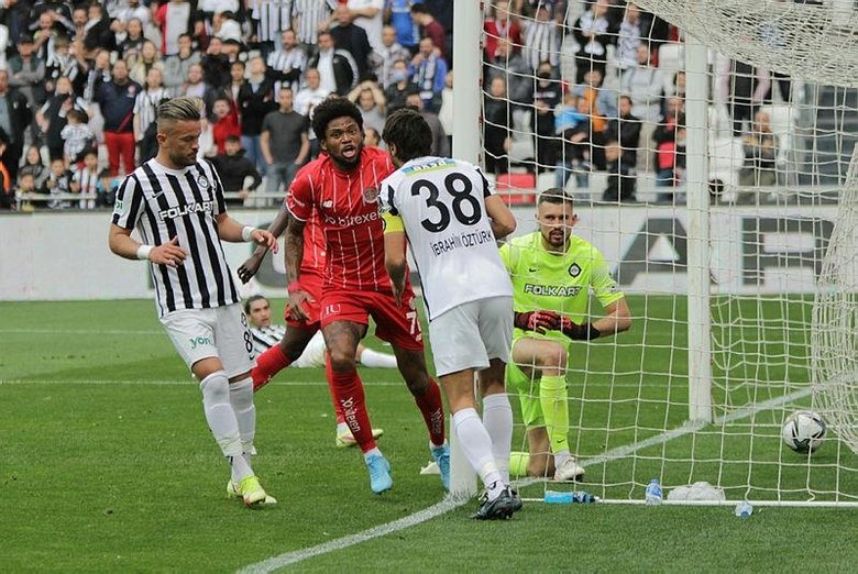 Altay girişimlere başladı! Antalyaspor maçının tekrarını isteyecek