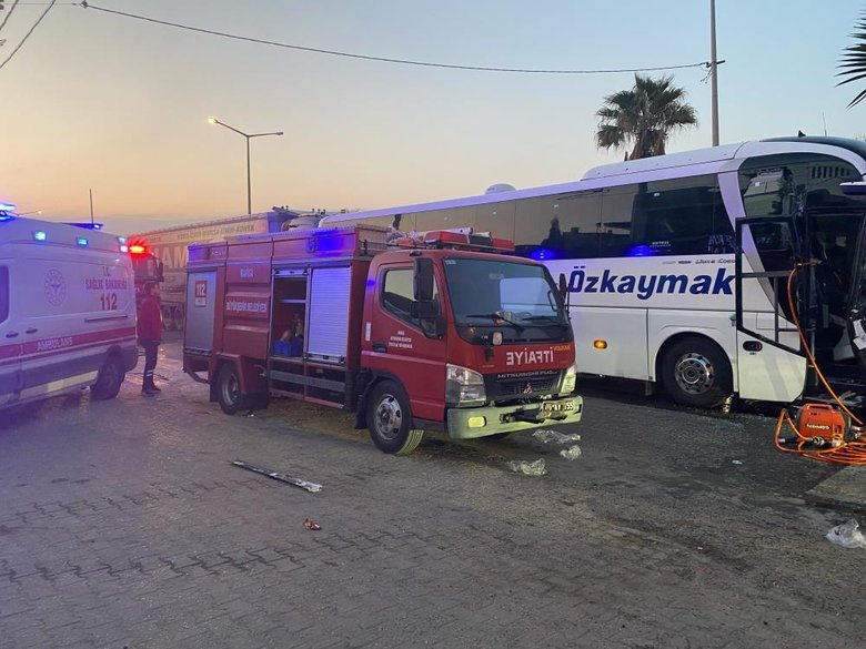 Manisa’da zincirleme kaza: 1 ölü, 7 yaralı