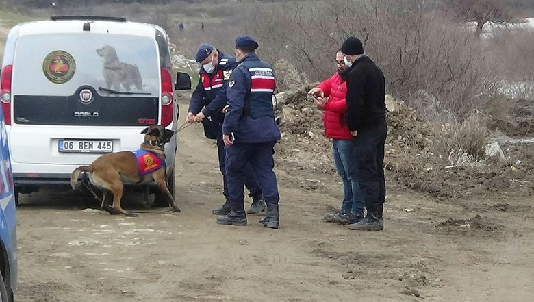 Şiddeti lodos fırtınası arama faaliyetlerini olumsuz etkiliyor