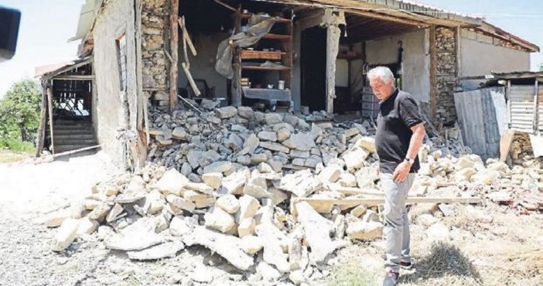 Adana’da 5,5 şiddetinde deprem meydana geldi