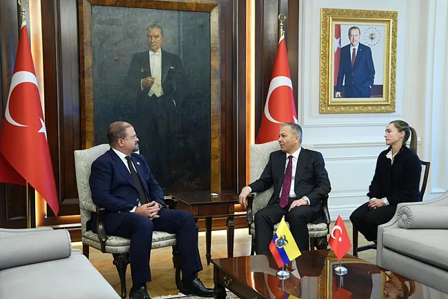 Bakan Yelikaya, Ekvador İçişleri Bakanı ile görüştü!