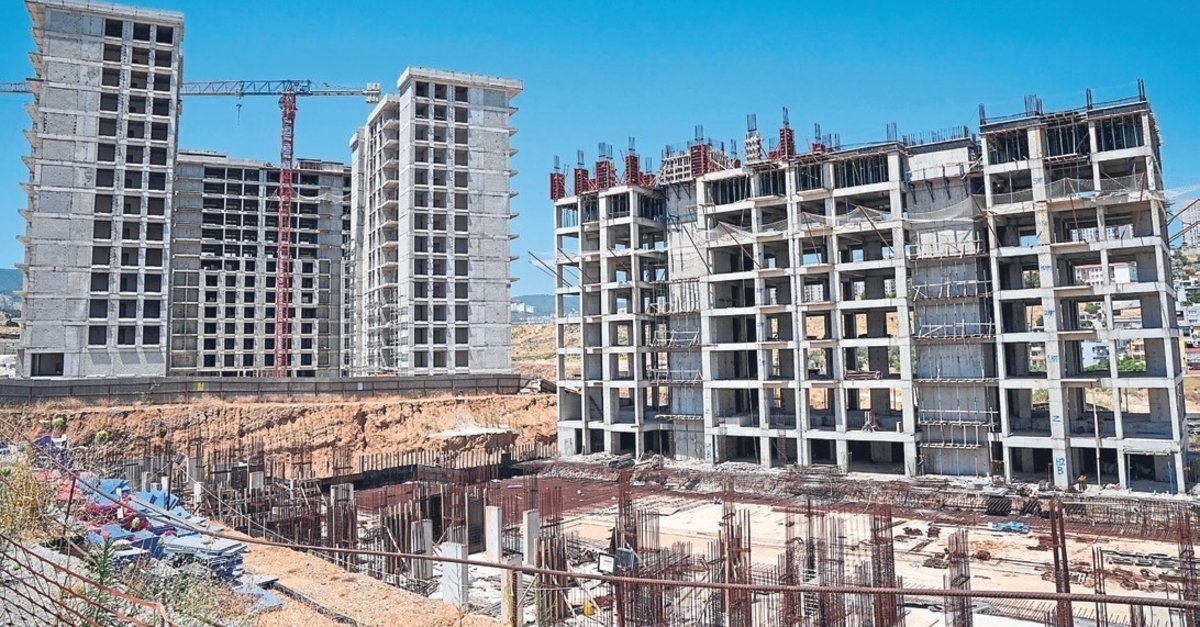 İZBETON şüphelileri hesap veriyor