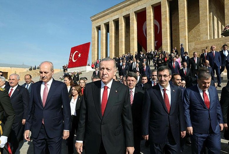 Son dakika: Başkan Erdoğan ve devlet erkanı Anıtkabir’de