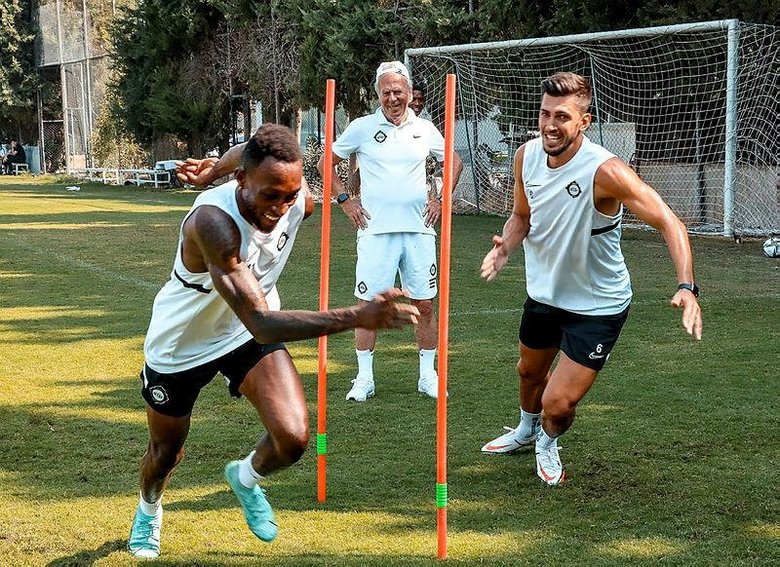 Altay’da Ceyhun Gülselam ilk 3 maçta süre alamadı
