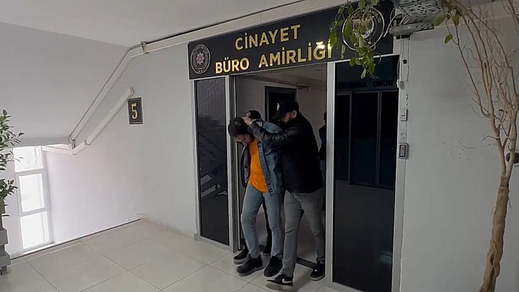 SON DAKİKA: ’Çocuğunun kafasını testere ile keseceğim’ Ekrem İmamoğlu’nun diploması ile ilgili tespiti sonrası tehdit!