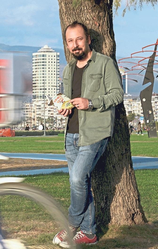 Yazmak hayal denizinde kulaç atmak gibi