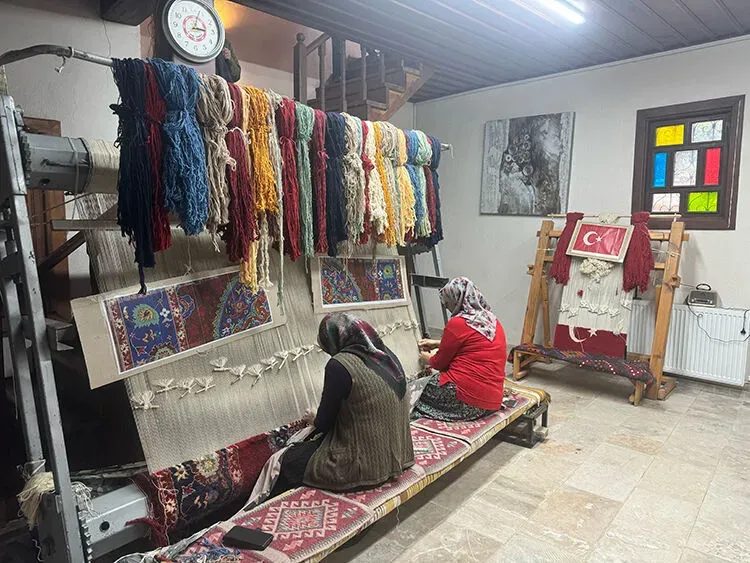 ilklerin-sehri-usak-1785356393327.png