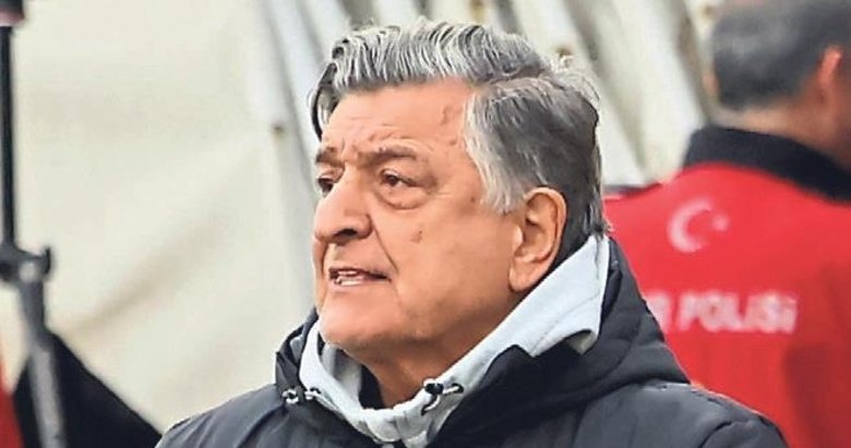 Menemen’de Vural kalıyor