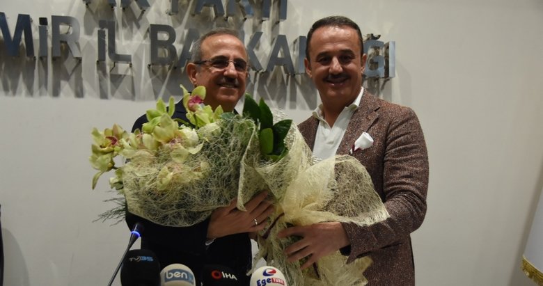AK Parti İzmir İl Başkanlığında görev değişimi