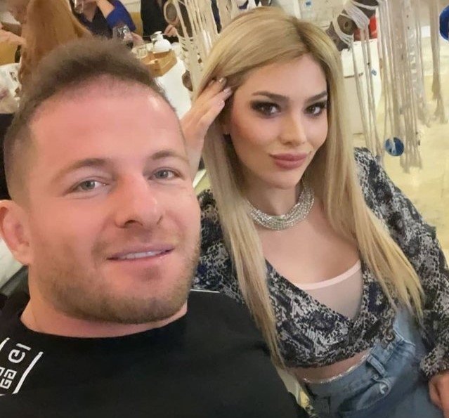 İsmail Balaban’ın eşi İlayda Şeker’den başörtülü paylaşım!