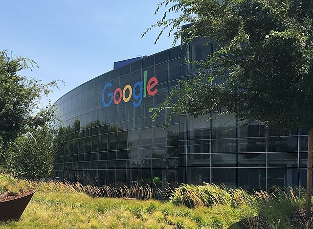 Bakan Uraloğlu’dan Google için ’uyarıda bulunduk’ açıklaması: Hukuki düzenleme geliyor!