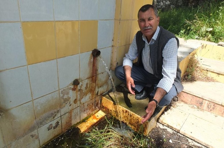 balikesirde-5-yildir-akmayan-sifali-cesme-yeniden-akmaya-basladi-1779177156464.jpeg