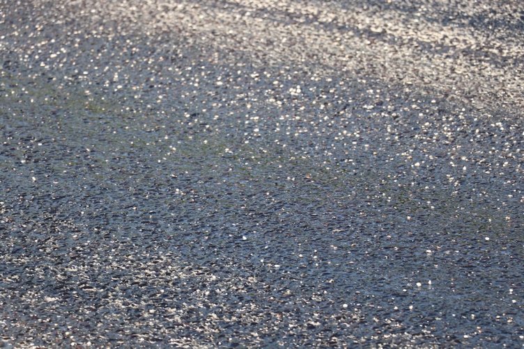 Denizli’de sıcak hava asfaltı eritti! Sürücülere kritik uyarı!