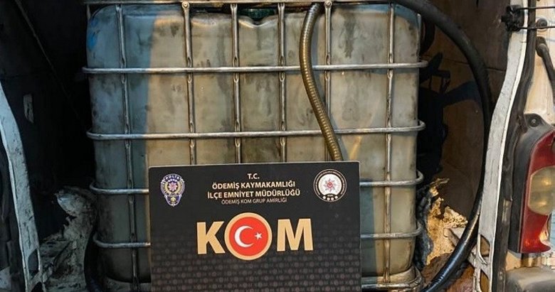 İzmir’de kaçak akaryakıt üretiminde kullanılan 2 ton atık yağ ele geçirildi