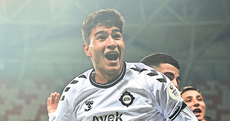 Altay nihayet