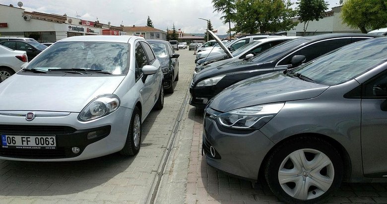 Ikinci El Arac Piyasasi Yukseldi Galericiler Piyasaya Yetisemiyor Izmir Haberleri