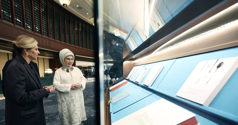 Emine Erdoğan ile Zelenska, Millet Kütüphanesi’ni ziyaret etti