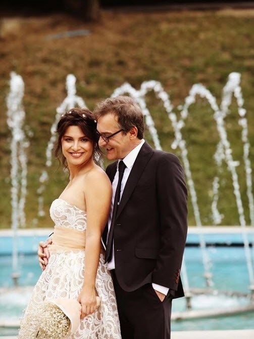Oyuncu Feride Çetin’in sinema yazarı eşi Murat Özer hayatını kaybetti