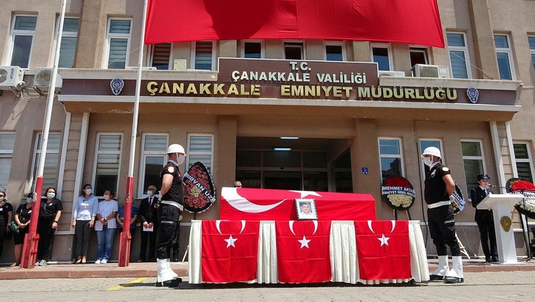 Çanakkale’de görevi başında şehit olan polis Türkmenoğlu için tören