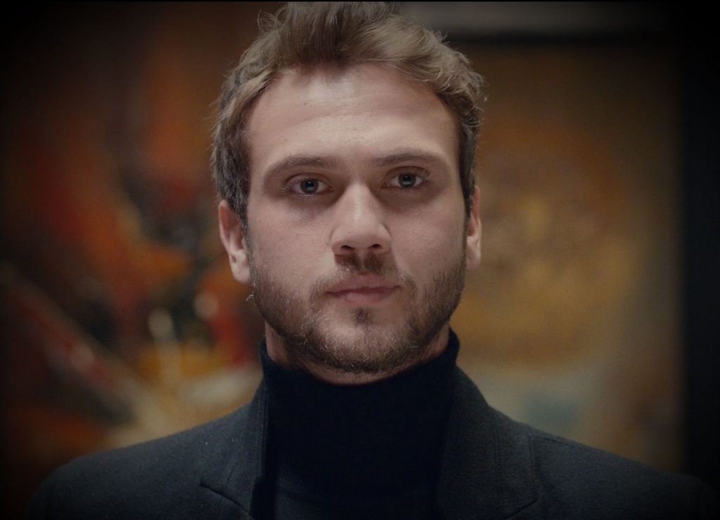 aras bulut iynemli nin annesi