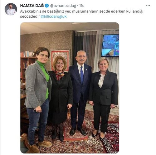 Kılıçdaroğlu’ndan skandal hareket! Seccade üzerinde ayakkabı ile poz