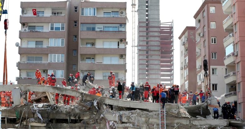İzmir’deki Rıza Bey Apartmanı davasında yeni gelişme! 2 kamu görevlisi için istenen ceza belli oldu