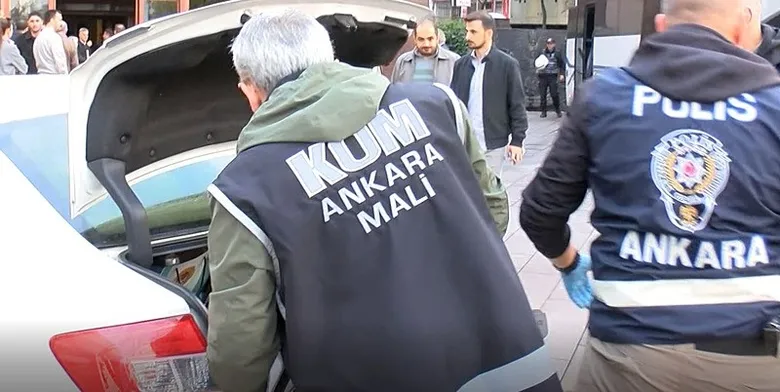 Son dakika: Etimesgut Belediyesine yönelik yolsuzluk soruşturması! 7 şüpheli tutuklandı