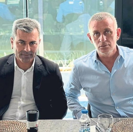 Bornova’dan sol bek atağı