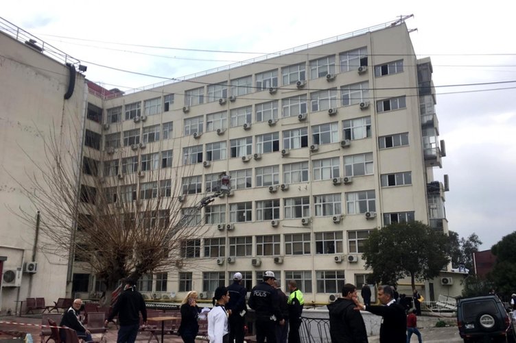 Son dakika: İzmir’de Tepecik Hastanesinde yangın