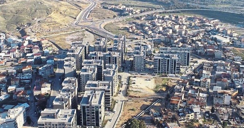 Uzundere kentsel dönüşüm mağdurlarından Yeni Asır’a şikayet: Büyükşehir 68 aileyi açıkta bırakıyor