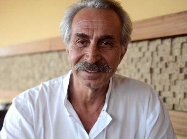 Oyuncu Rıza Akın son yolculuğuna uğurlandı