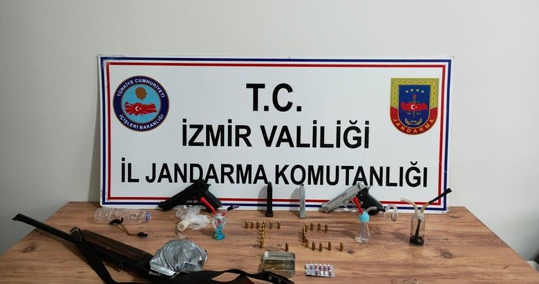 İzmir’de suç örgütüne operasyon: 9 gözaltı