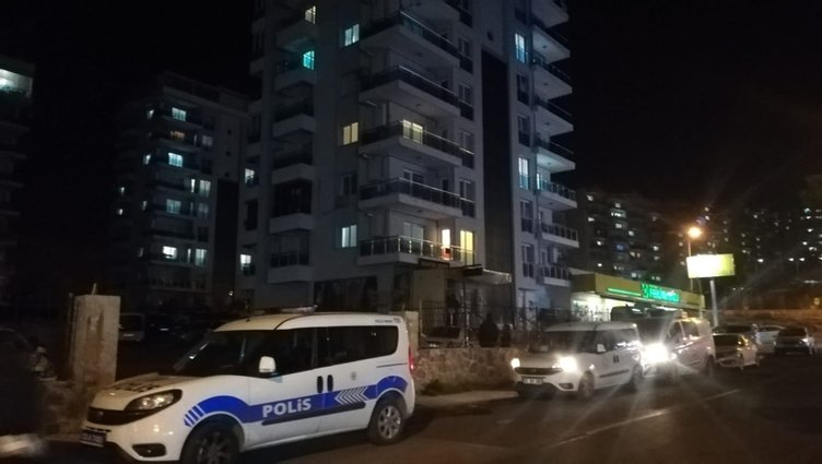 İzmir’de kahreden olay! Bornova’da kendisine şırıngayla sıvı enjekte eden hemşire hayatını kaybetti