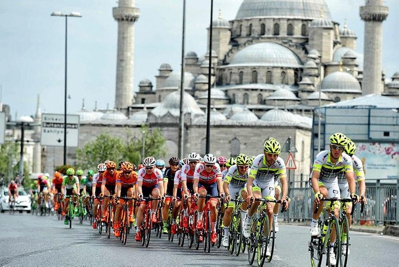 Cumhurbaşkanlığı Bisiklet Turu 10-17 Nisan’da! Bu yıl tarihte bir ilke imza atılacak