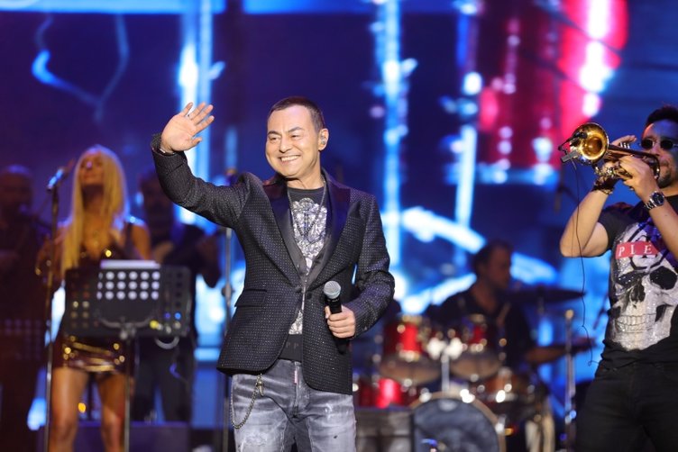 Serdar Ortaç ’Nehir Gözlüm’ şarkısını meğer o oyuncu için yazmış!