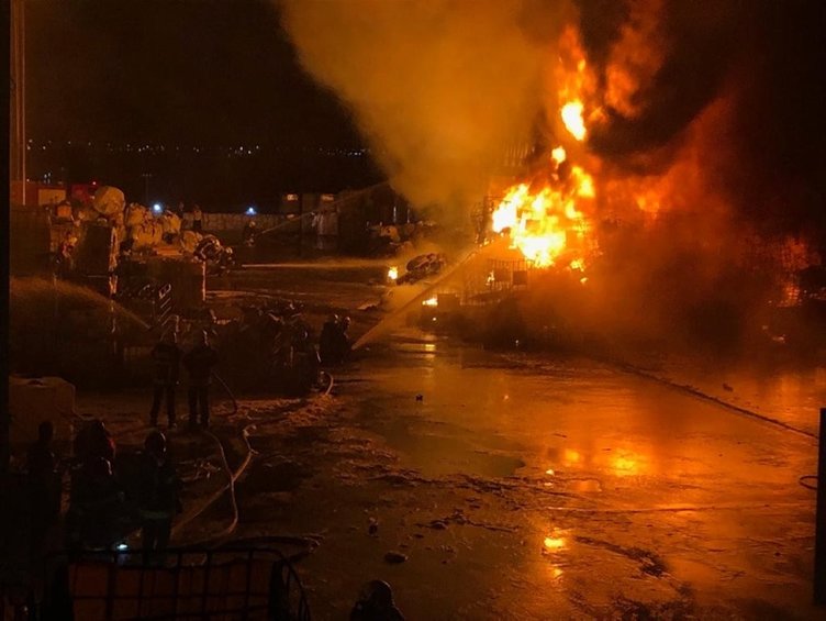 Denizli’de Organize Sanayi Bölgesi’nde korkutan yangın!