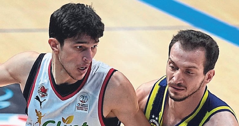 Manisa Basket yine kayıp