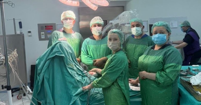 Balıkesir’de ilk defa latarjet omuz ameliyatı gerçekleştirildi