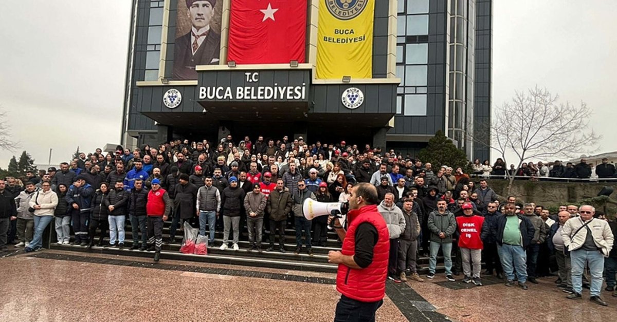 Yan haklarını alamıyorlardı: Buca Belediyesi'ndeki işçi eylemi sona erdi