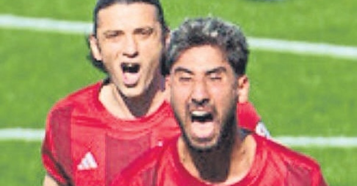 Ayvalıkgücü kaldığı yerden devam ediyor