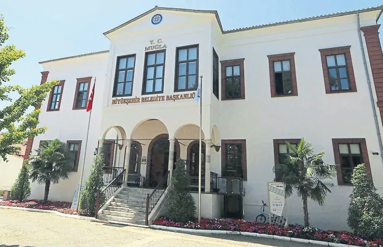 mugla-buyuksehirde-yeni-parti-baskisi-1787768401572.jpeg