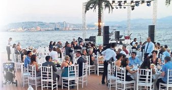 İzmir’deki Saime Sultan Yalısı’nda ’kaçak’ yıkımı