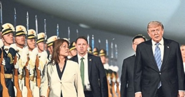 Trump, 9 yıl sonra tarihi zirve için Çin’de