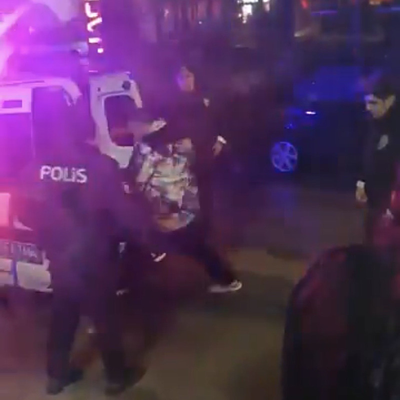 İzmir’de skandal olay! Kız yurduna girdi: Tutuklandı