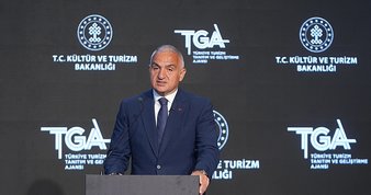 Bakan Mehmet Nuri Ersoy turizm hedefini açıkladı! İşte beklenen dev rakam...