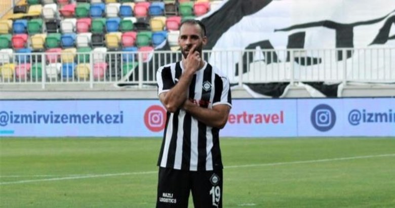 Altay, Murat Akça’yı bırakmadı