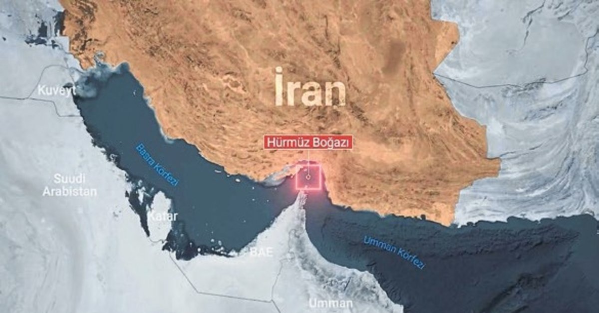 İsrail’e ait gemi Hürmüz’de vuruldu