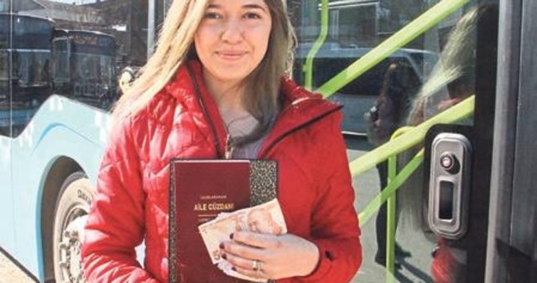 Denizli’de bir kişi düğün takılarını otobüste unuttu