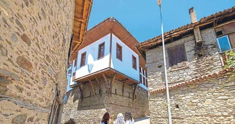 İzmir’in tarihi mirasına koruma kalkanı